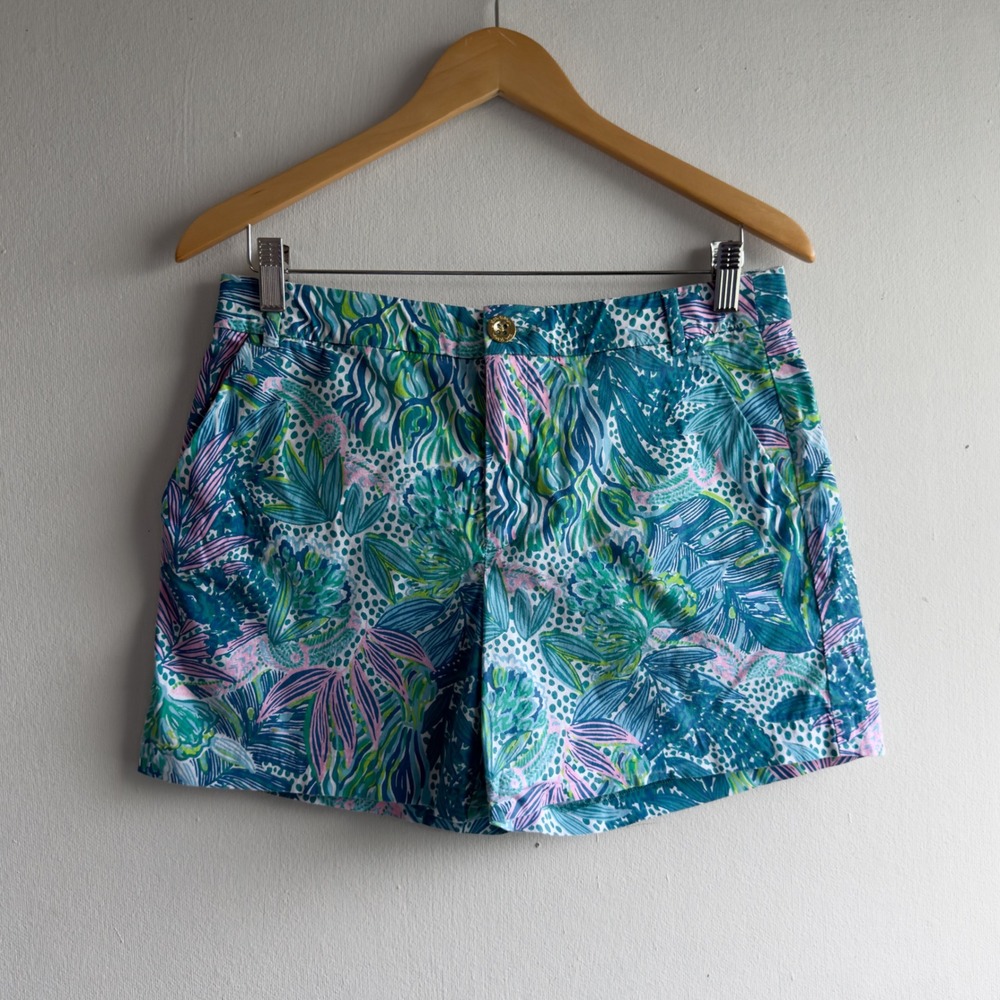 Lilly Pulitzer Callahan Chino Shorts Women 8 Blue Green Floral Tropical Coastal